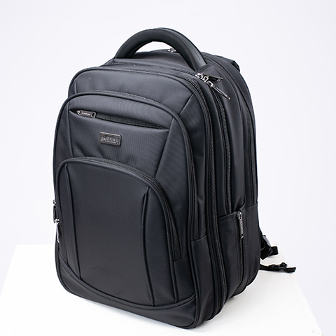 卓越商旅双肩包